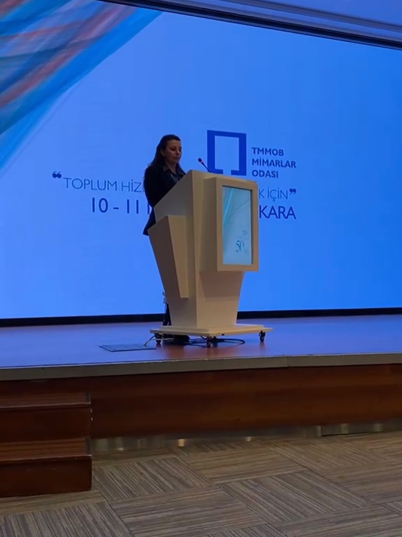 TMMOB Mimarlar Odası 50. Dönem Genel Kurulu’nda, Ortaca Temsilciliği Yönetim Kurulu Başkanı Ayşe Uyan, Muğla delegesi olarak söz almış ve endüstriyel tasarım odasının kurulmasına ilişkin görüşlerini paylaşmıştır.