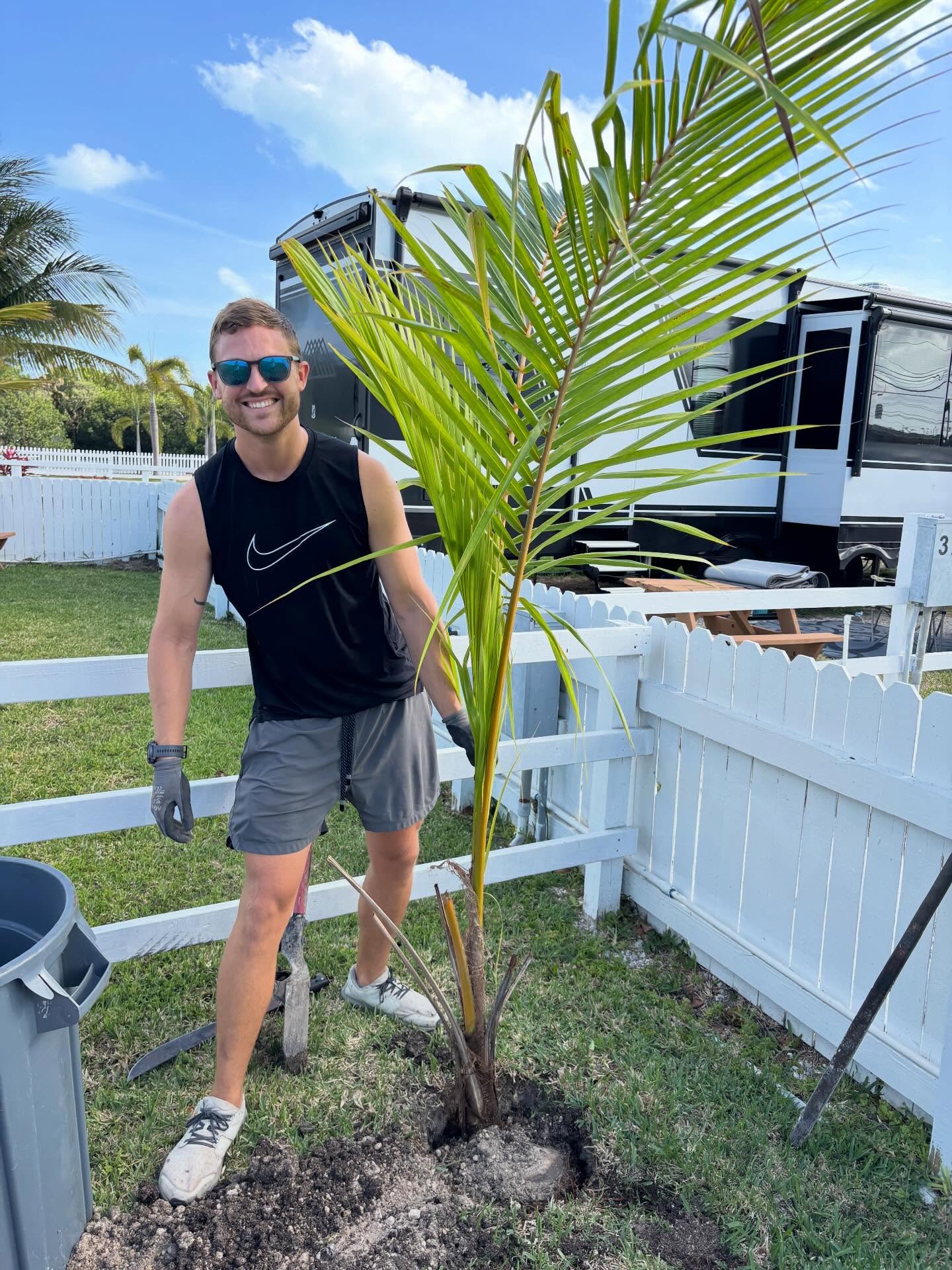 Happy Earth Day from Leo’s! Today we planted coconut palms in celebration 🌴🥥 #everydayearthday #earthday #keywest #flkeys #leoscampground