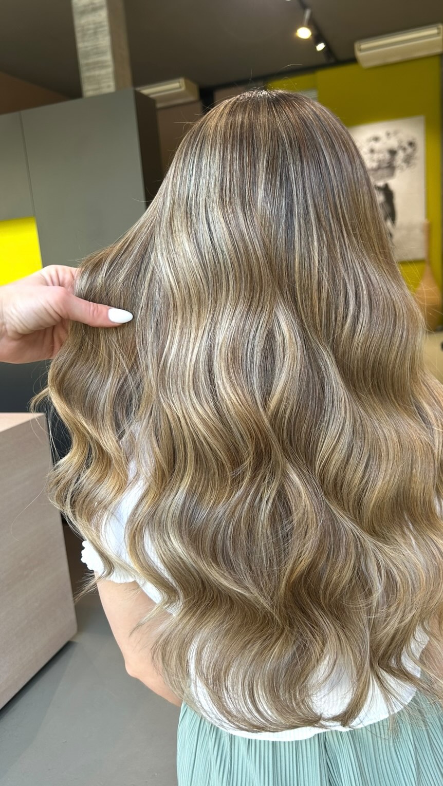 Balayage #balayge #longhair #hairgoals #hairstylist #hair