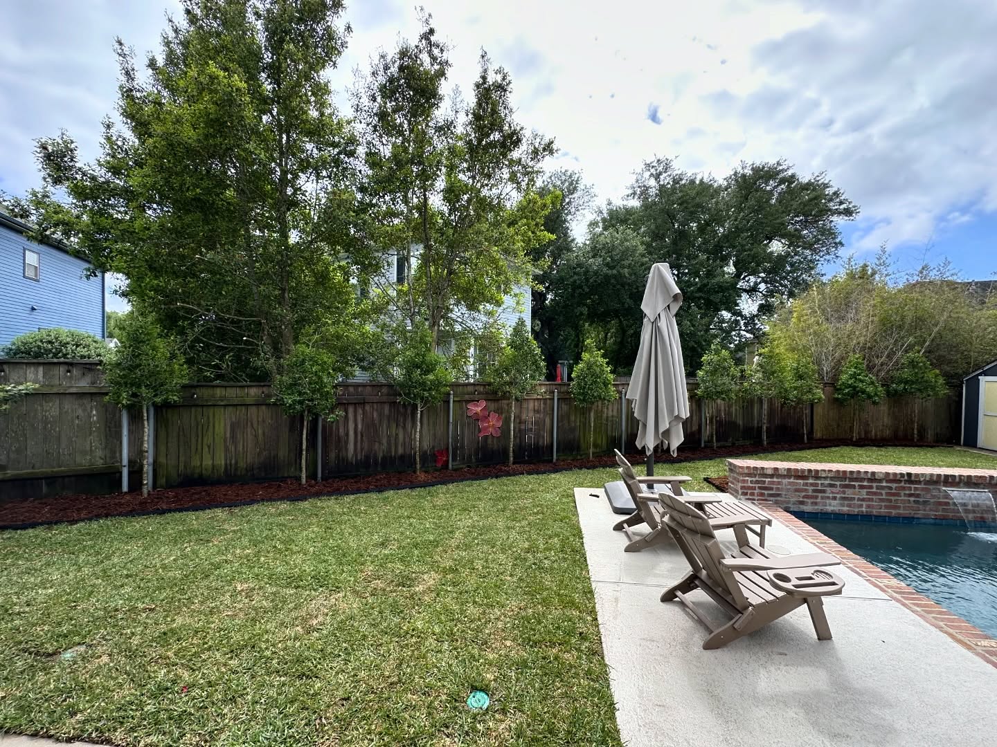 Transformation time - removal of the old and in with the new sod and trees 🌳 🌳
If you’re ready for your transformation CALL/TEXT CHASE (504)343-3938