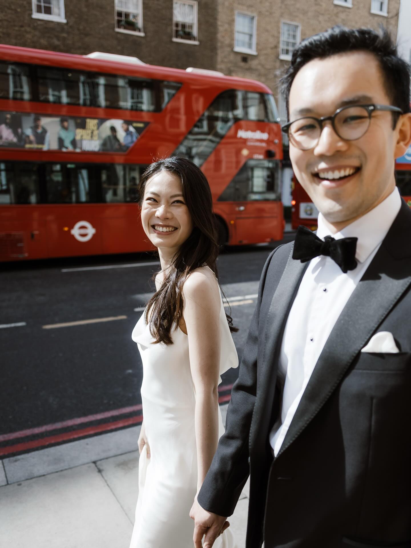 Jenny and Liyang!🌸
Such a delightful run about a very blossomy Regents Park on Monday with these two. I simply can’t wait for their Wedding @hamptonmanorweddings at the end of June.
#cityengagementsession #londonweddingphotographer #regentspark