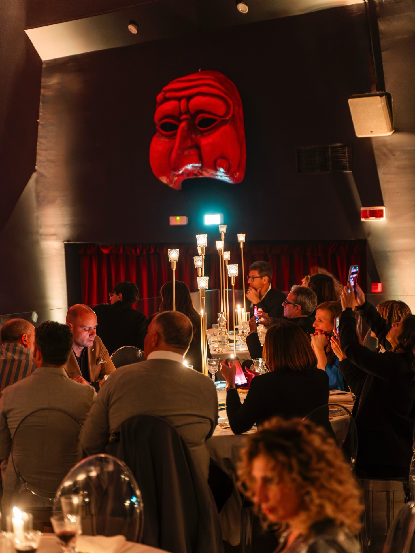 Lโincanto della voce, il calore della scena. โจ Una serata dove il gusto incontra lโarte in una cornice senza tempo. Unisciti a noi per una cena spettacolo indimenticabile. ๐ญ๐ท
๐Corso Italia, 219, Sorrento (NA)
๐ฒ0818772048 | 3319925853
๐ฅinfo@blutheatre.it
๐blutheatresorrento.it
#cenaspettacolo #teatrovivo #musicadalvivo #serataesclusiva #dinnershow