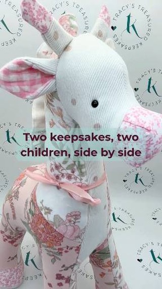 Part 3:
Here is Zosia's giraffe in all its glory!
Created from her daughter's baby clothes to match the elephant I made from her son's clothes back in 2021. Now her two children have two keepsakes to preserve those early years side by side.
I hope these bring Zosia joy for years to come.
#TracysTreasuredKeepsakes #SmallBusinessUK #PersonalisedKeepsakes #HertsCustomKeepsakes #HandmadeGiftsUK