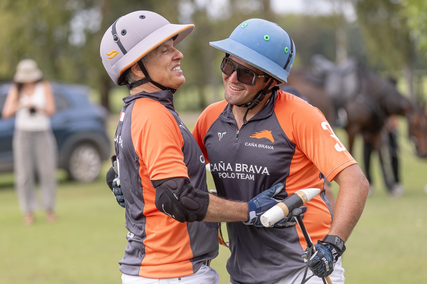 Más momentos de la final de la Autumn Cup. Los que apoya desde afuera y la entrega de premios 👏🏼