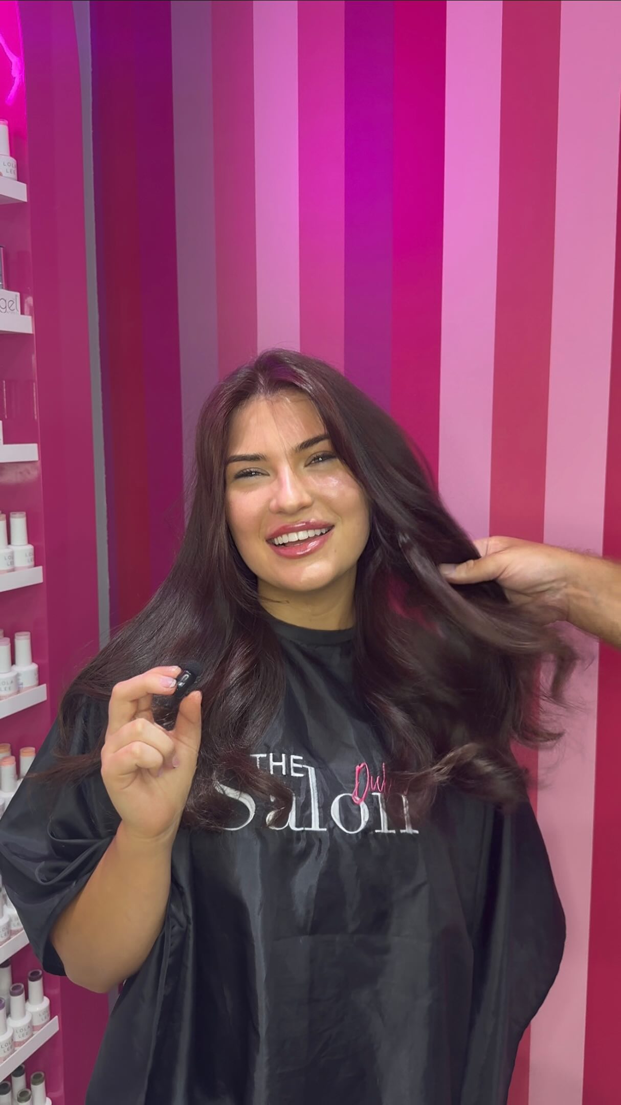 Date night ready… and this colour is EVERYTHING 🤎✨
Hair by @garycoffey_hairstylist giving his client the most dreamy, rich brunette — glossy, dimensional, and effortlessly luxe. This is the kind of hair that turns heads before you even say a word.
📍 Gary is located at RIVA Beach, The Palm 💗
Thinking of a colour refresh?
Our famous balayage & colour services start from AED 650 with a FREE cut & blowdry — the perfect excuse to upgrade your look ✨
* Toner AED 100
* Treatments from AED 150
This is your sign to book that date night glam 💌
Prices subject to 5% VAT