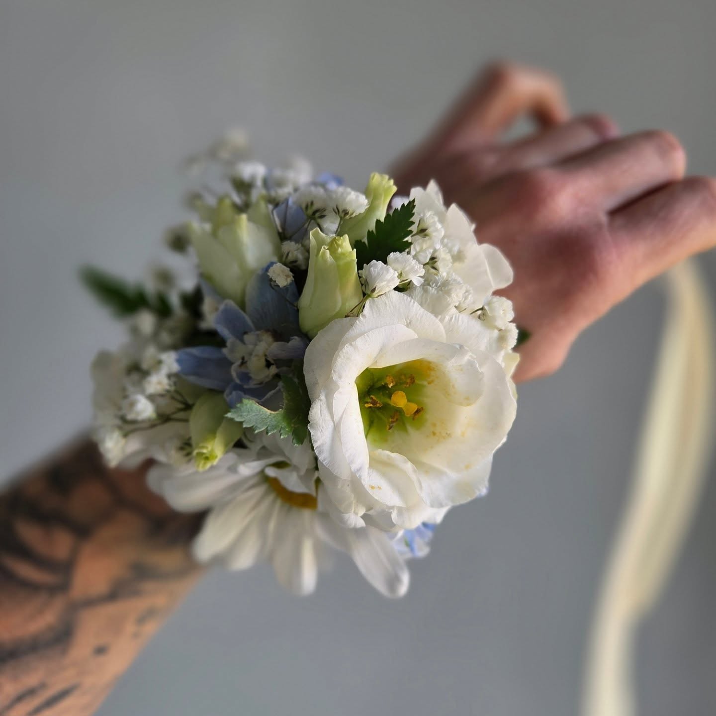This is your sign to get the special ladies corsages!
Our ribbon wrist corsages are perfect for weddings, anniversaries, and prom!
#bonduelwi #bonduelflorist #wristcorsage #prominspo