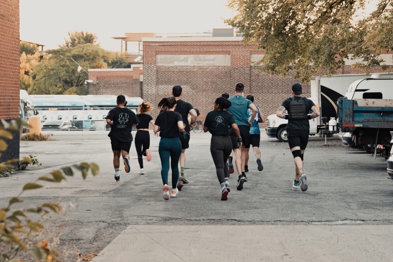 ⚡️ ☀️ 😅 Who’s ready to run? 🏃 🏃♂️ 🏃♀️
#pulsemtl #pulsemontreal #crossfit
📸: @manon.photopro @thomasfaso