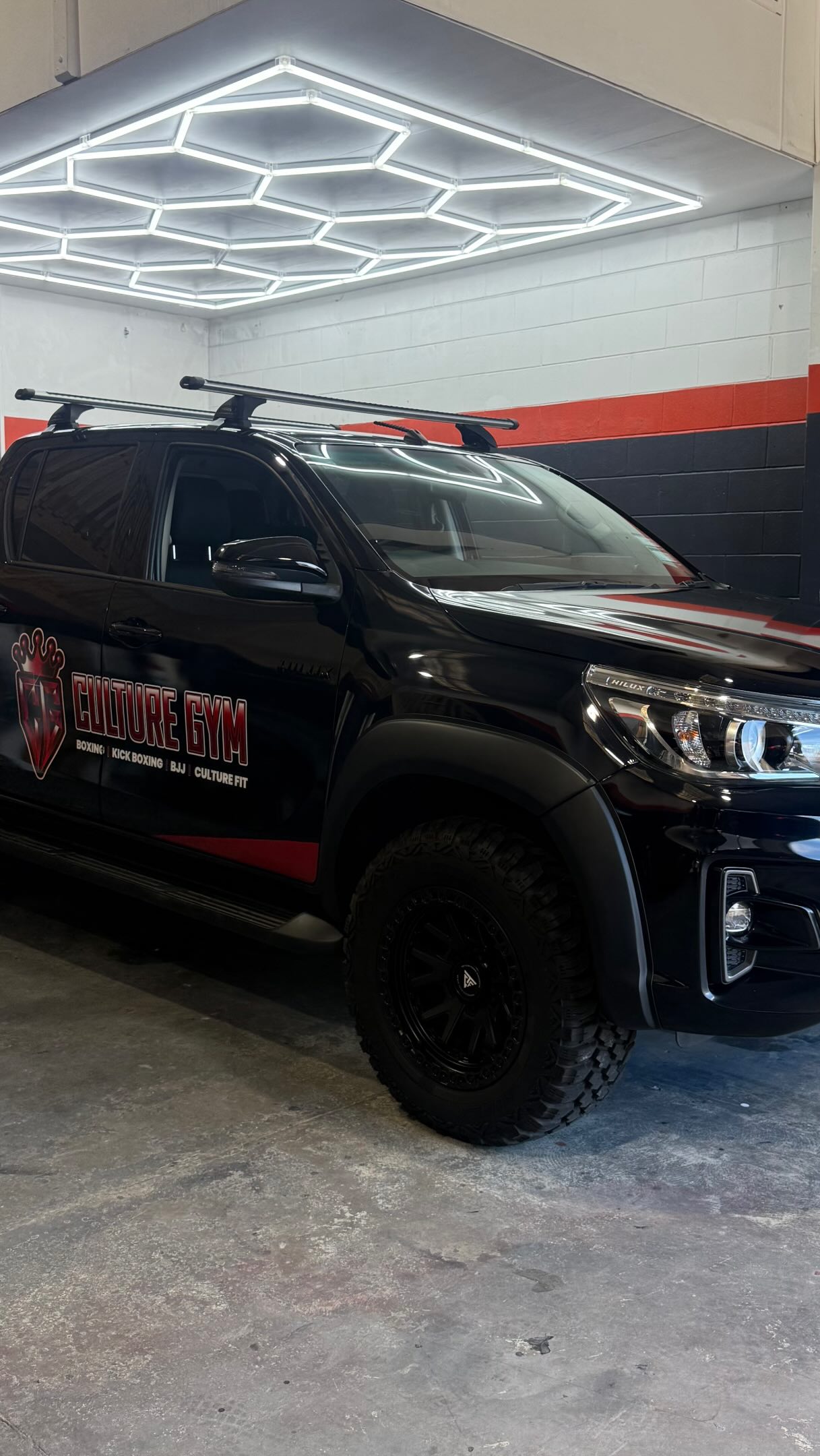 Congratulations @yndom the winner of our $1000 Signage Giveaway!!
He kindly gifted his winnings to @culturegym_nz whose work truck is now sporting a whole new look 💥