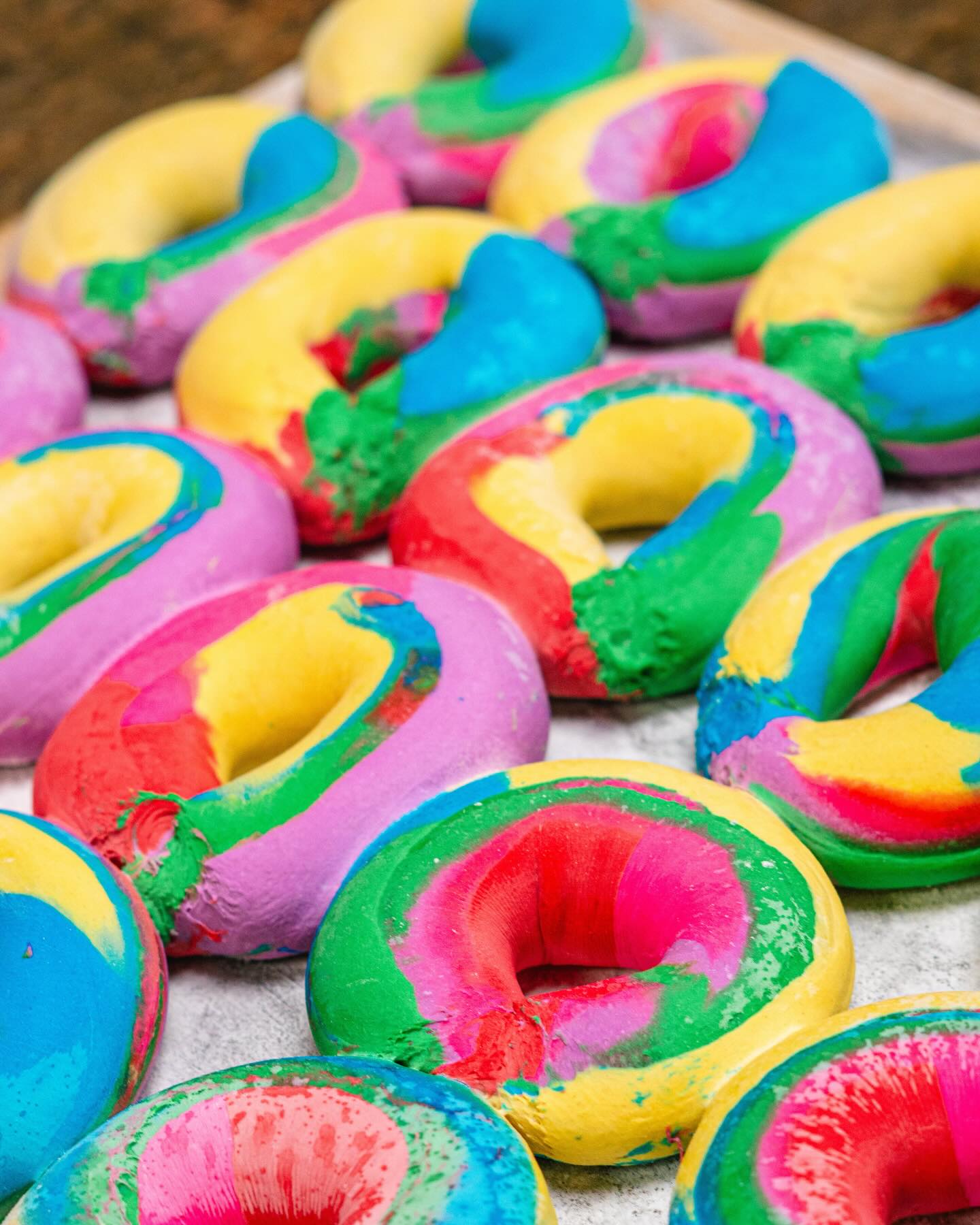 Start your day with a little color 🌈🥯
Rainbow bagels, fresh in the making and ready for you at #CinosHotBagels
#bagel #deli #longisland #oceansideny