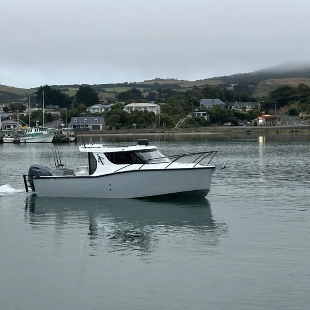 Introducing the Barrett 900 - 9.2m Overall length, 2.95m beam. Powered by Yamaha XTO 450. Designed by Barnett Offshore Design and built to perfection by @barrettboatsnz