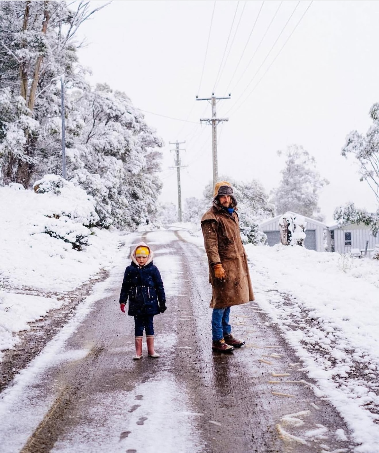 On a an island of four seasons, we are sprinkling some wintering.
@tasmanian_shacklife
#winterscoming
Photo: @jennifer.hillhouse
