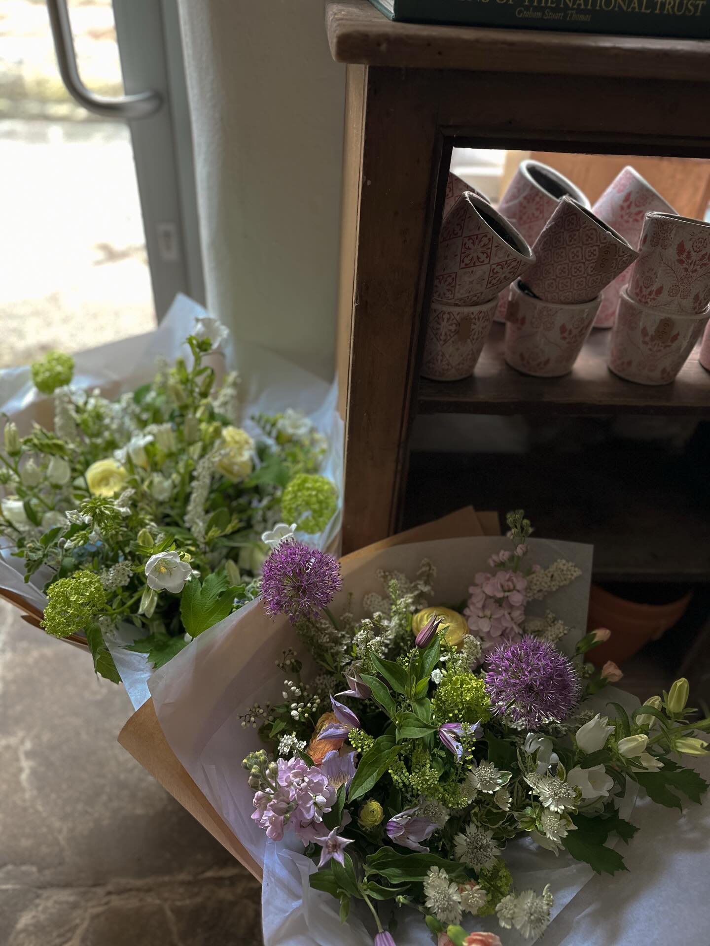 Bringing a little joy to someone’s day ✨
Thank you for your orders this week, some beautiful bouquets and arrangements have been living the shop and all have been unique. From celebrating the birth of a baby to saying congratulations on your grand opening, I just love being able to create something that conveys those messages.
Unsure if I deliver to your area don’t forget you can always message beforehand to check. Our postal bouquets are also a great way of sending flowers further field just make sure to allow at least 48 hours from ordering to the delivery day.