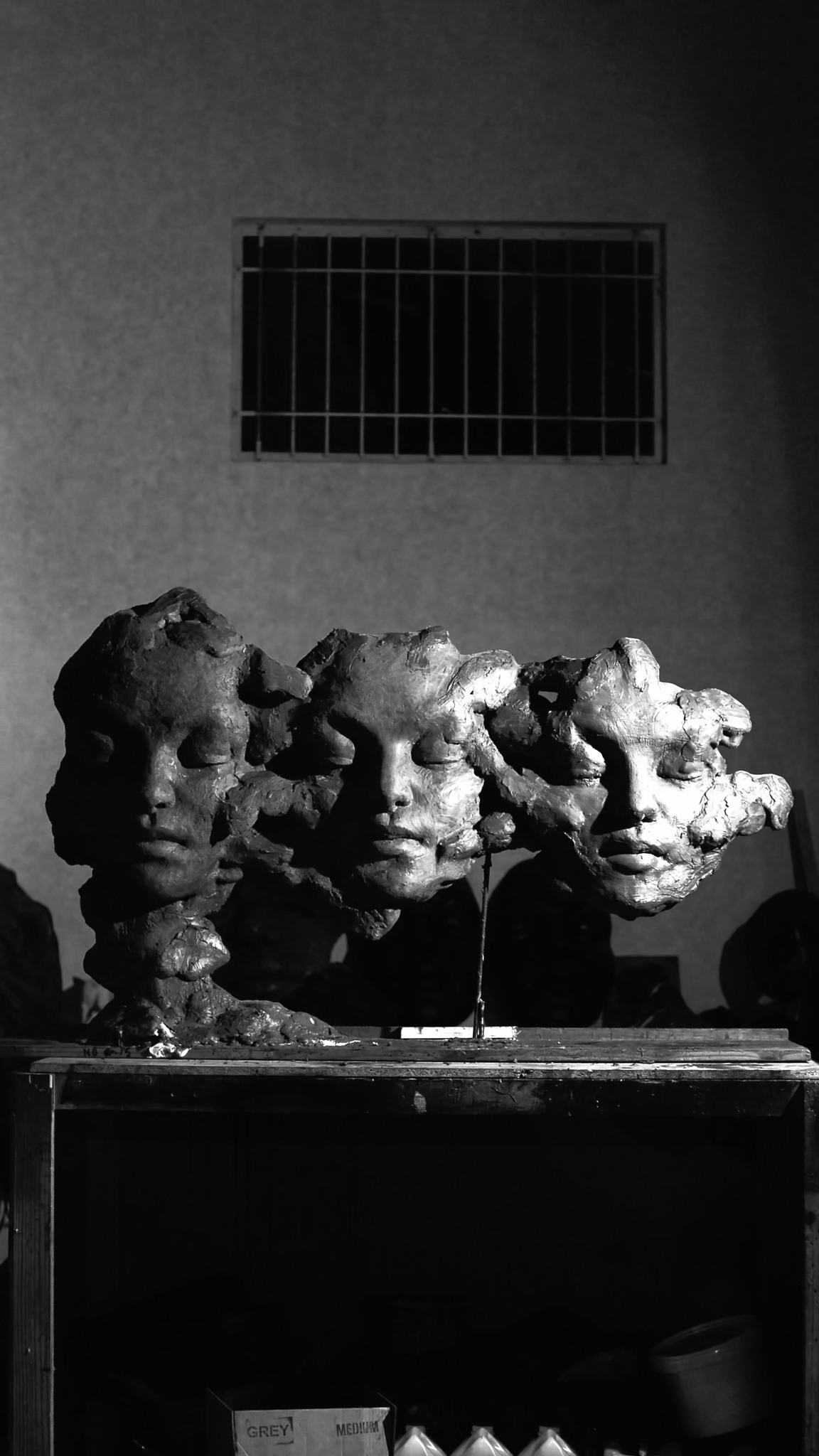 A glimpse into the process of a larger-scale 'United': an everlasting foundation bound together in unity, grounded in strength, encouragement, and shared purpose.
This sculpture is inspired by the biblical idea of believers encouraging one another in this life, as we look toward the everlasting Kingdom and new creation God has promised.
#united #sculpting #southafricansculpture #unitedsculpture