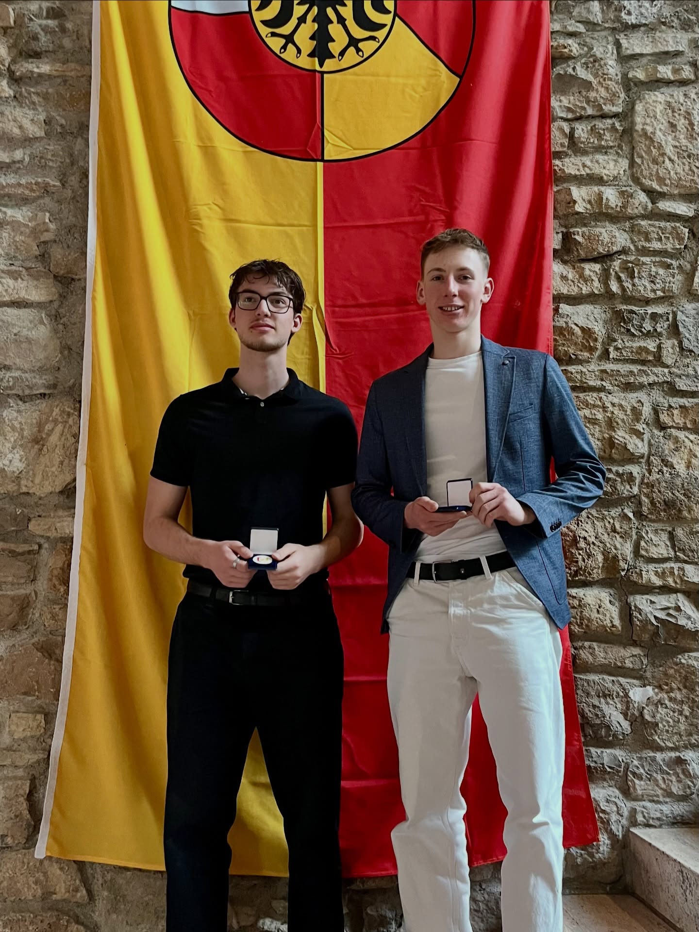 #fikaze bei der Sportlerehrung des Landkreises Breisgau- Hochschwarzwald🏅Herzlichen Glückwunsch @milan_cpc ( 2. Platz Deutsche Meisterschaft der #wako )und @josua_u8l ( 1. Platz Landesmeisterschaft der WAKO ) zur Ehrung eurer Leistungen! Wir sind stolz auf euch! 🏅🏅💪💪.#wakokickboxing #kickboxing #fighters