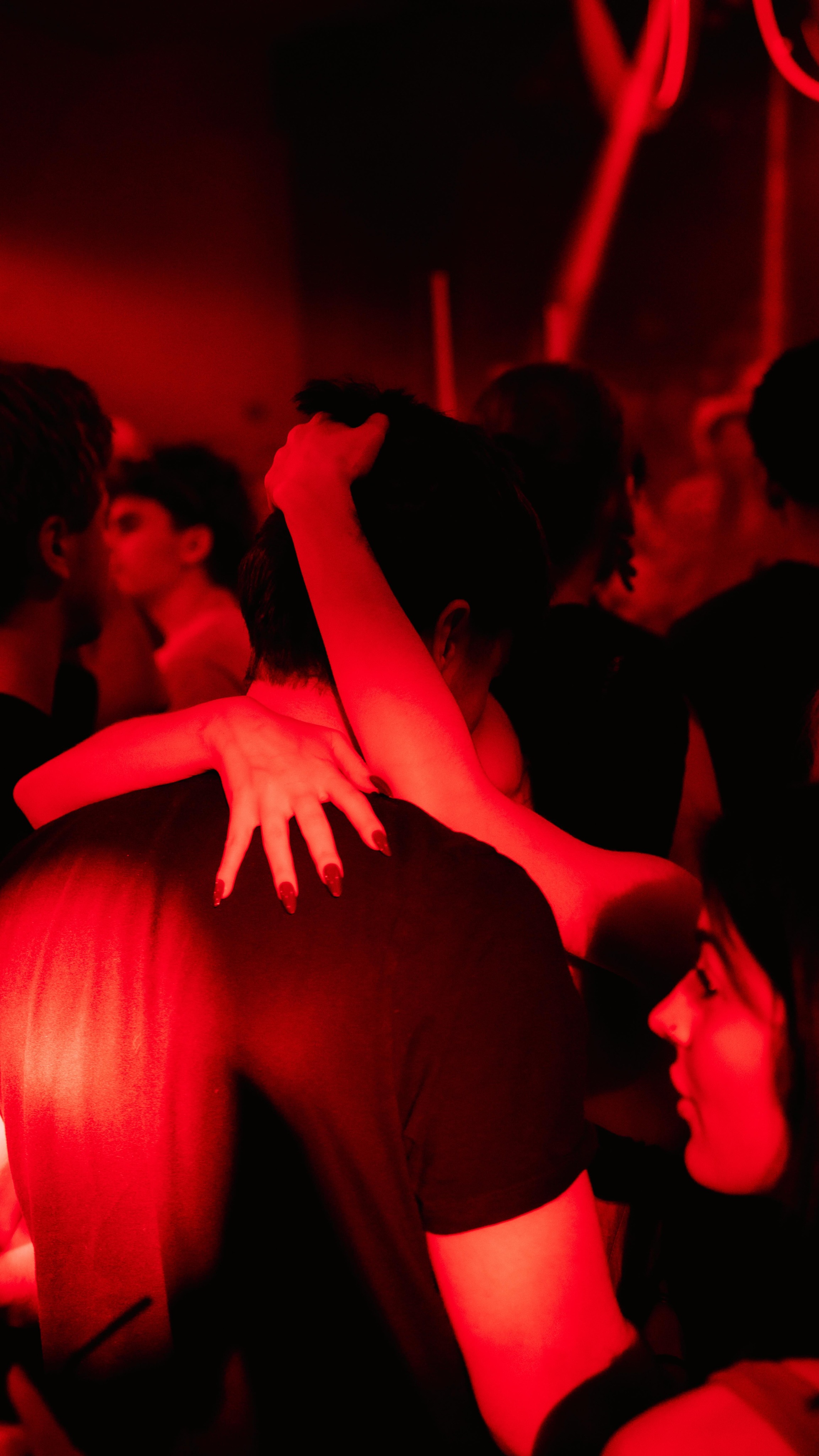 Get now your ticket with your girlfriend. 💁🏽♀️