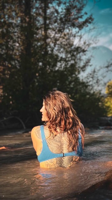 Imagine if you took one weekend for yourself?
To check in. Hold space. Listen. Learn. Dance. Draw. Relax. Maybe even let yourself be taken care of for once.
That shouldn’t sound so crazy… yet somehow it does.
Disconnect. Recharge. Rebuild.
August 28–30 ✨
