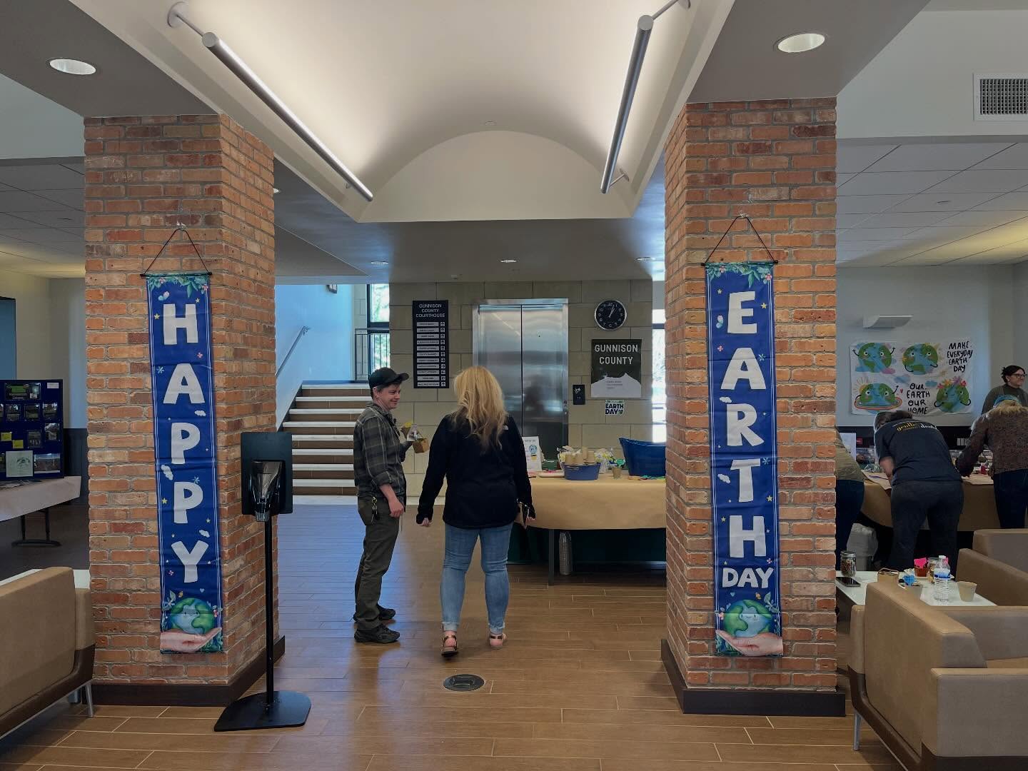 Happy Earth Day 🌎 🌱 🌲 from Gunnison County! We had a great celebration with education about noxious weeds and the work Gunnison does suppressing invasive species; making trail mix; crafting reusable bags; exploring the electric vehicles we’ve transitioned to; educating folks on how we’re reducing greenhouse gas emissions; and spreading the word on how YOU can benefit from programs that reduce your electric use and save money!
Earth day really is every day for Gunnison County, no matter how cheesy that sounds. Whether we’re sponsoring the Hartman’s clean up, pioneering geothermal systems, or running the Recycling Center, we’re engaged every day in trying to reduce our harm on the planet and steward our air, water, wildlife, and landscapes for future generations.
#countycommissioner #gunnisoncounty #earthday