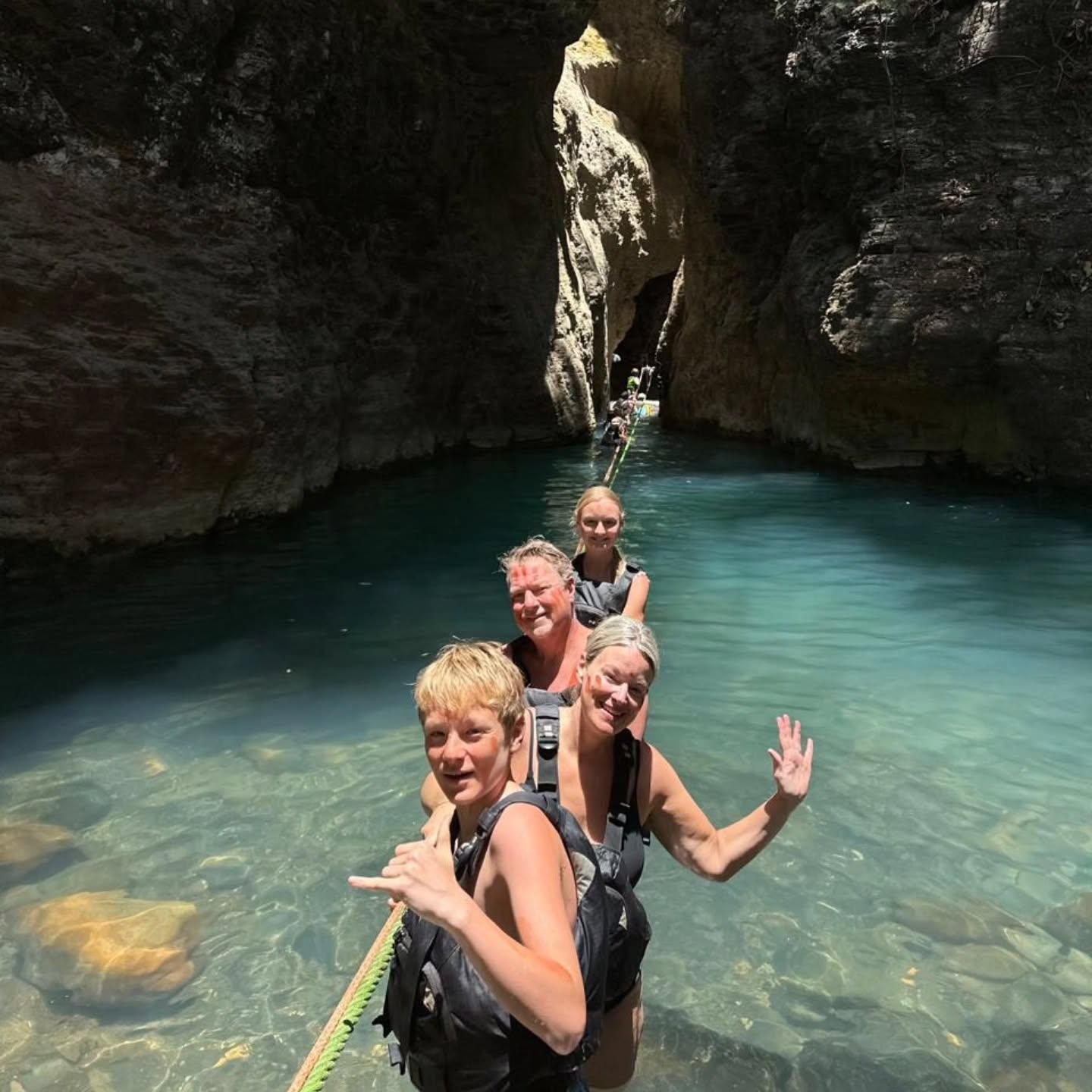 La leona waterfall tour!
#laleonawaterfall #private #familytravel