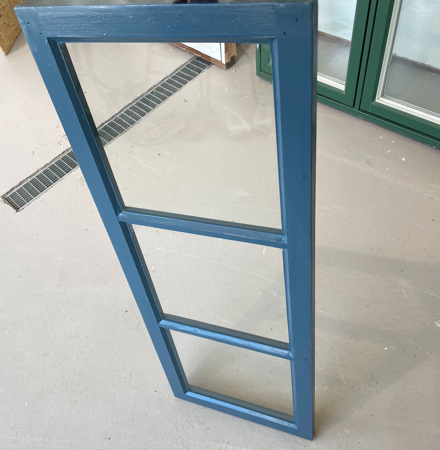 Nya fönsterbågar till en hembygdsförening.