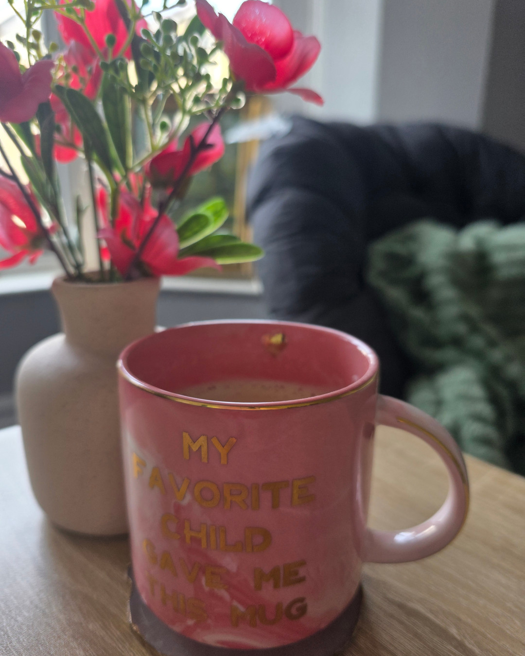 Five minutes, peace this easter holidays guaranteed.
Check me out the founder of Kirsty Olivia self care a mum of four surviving the easter holidays having a hot cuppa in peace how you ask?
With the Little Missions, Big Adventures Box & Little Moments Big Smiles Box designed by kids for kids.
Each box is bursting with surprise goodies designed to spark imagination, promote calm, encourage creativity, spark curiosity, encourage independence, and moments of fun.
So you can enjoy that cuppa in peace head over to the website link in bio to grab yours that quite cuppa is waiting for you.
#kirstyoliviaselfcare #easterholidays #mumlifeuk #cuppainpeace #funforkids