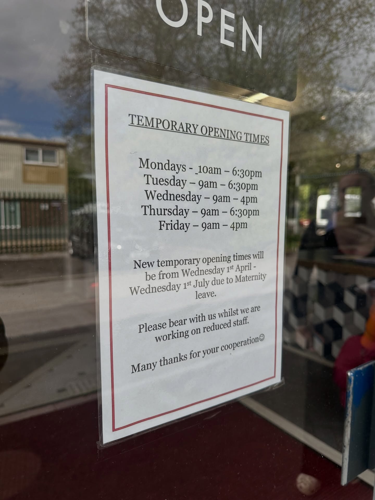 Slightly delayed post😅
⏰TEMPORARY OPENING TIMES⏰
Our opening times have changed slightly and we will be running on reduced staff going forward until the beginning of July due to maternity leave.
We are a super busy shop and deal with multiple customers at once so please bear with our staff during this period and we will get back to you as soon as we can ☺️
Please call 01904 691100 or email info@kingscarpetsandflooring.com for any inquiries📧