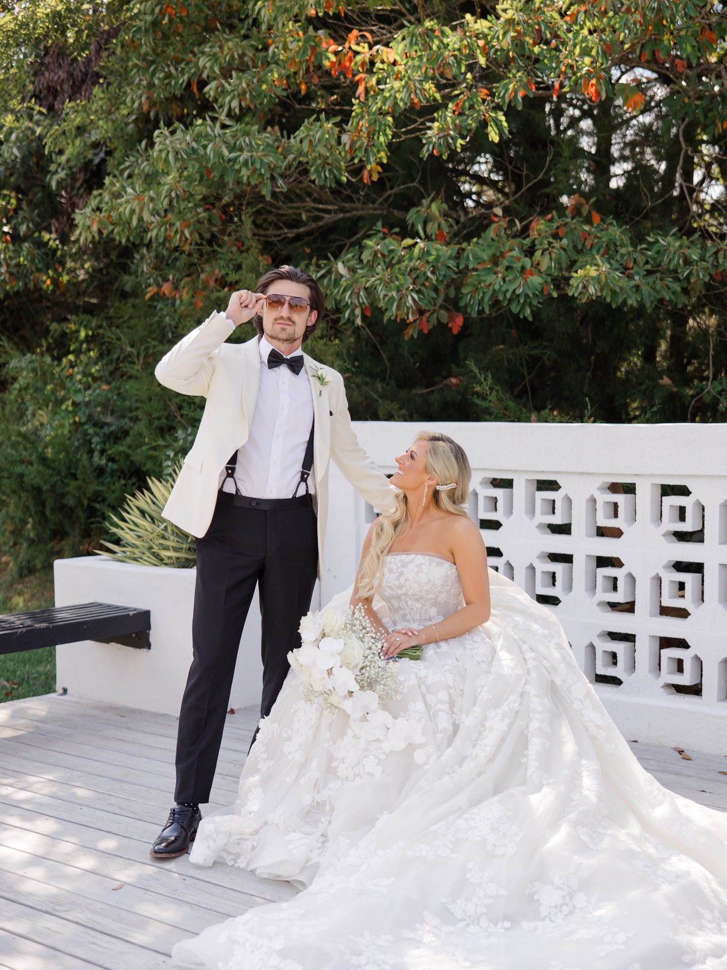 If I had a best dressed couple, Alex and Darian would be at the top of the list! This Greenhouse Two Rivers Wedding was the best mixture of Style + Fun! My kind of people!
Allie did amazing with organizing such a huge event!