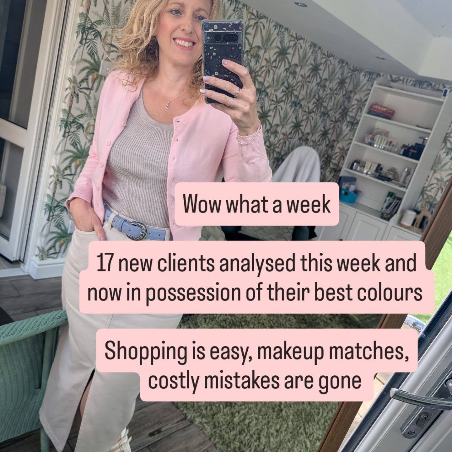 I've just finished my working week and get a day off tomorrow before we go again on Monday.
What a great week, with a variety of men and women, teens, grandmas and everything in between!
This whole colour analysis thing never gets dull, such fun and joy everyday that I get to show people the colours that make them look fabulous.
A little less colour focused next week, with a mix of personal shopping, style and wardrobe detoxing, but first we celebrate my elder daughters birthday tomorrow 🎉
#colourmebeautuk #colouranalysis #coloranalysis #oxfordstylist #stylingover40