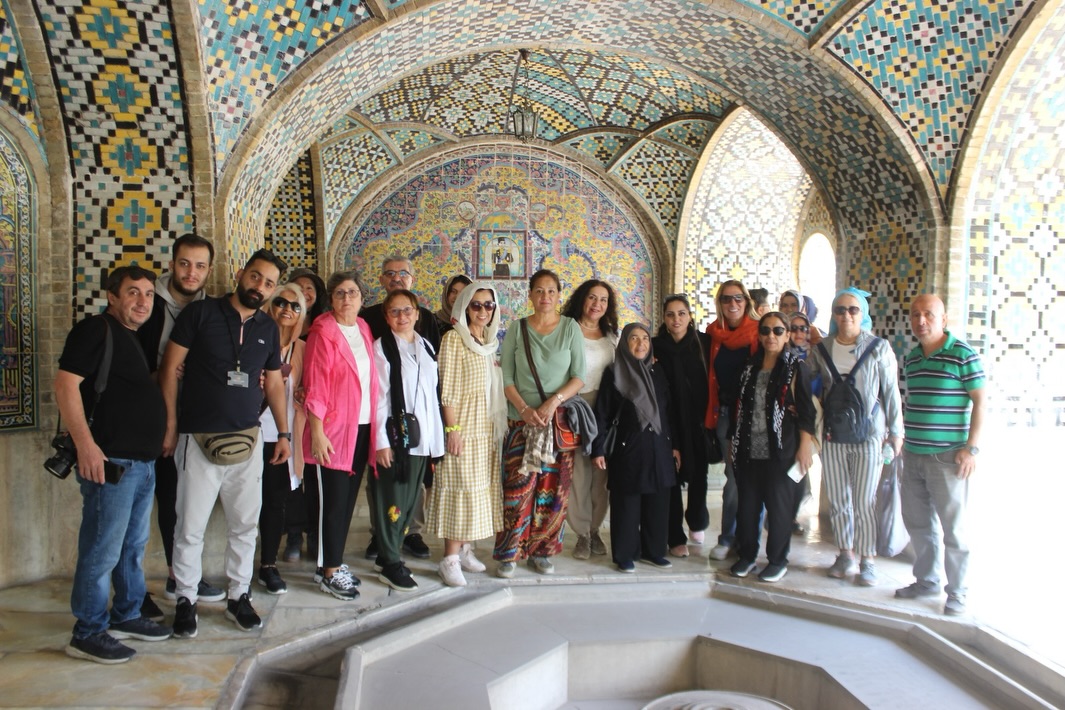 🇮🇷🕌 GERÇEKLEŞTİRDİĞİMİZ BÜYÜK İRAN TURUMUZ 🕌🇮🇷
Katılım sağlayan tüm misafirlerimize teşekkür ederiz 🌸
Yeni anılarda, yeni turlarda yeniden görüşmek dileğiyle…
Sizleri de güncel tur programlarımıza bekliyoruz ✨💐
📅 Gelecek tur tarihlerimiz için iletişime geçebilirsiniz
☎️Detaylı Bilgi & Rezervasyon
📞 0533 526 65 73 | 0505 110 41 65
📲 @sirpturizm
🌐 www.sirpturizm.com
#şirpturizm #sirpturizmlekesfet #sirpturizm #iran #iranturları