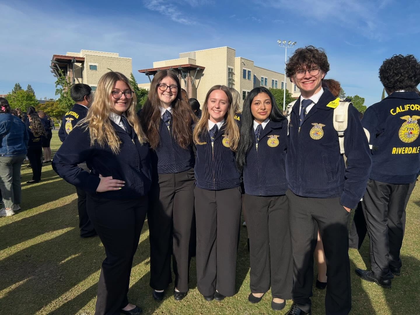 Congratulations to our teams who competed in the @csufresnofieldday contests today! BIG & AET enjoyed their time on the Fresno State Campus. Special shout out to AET for placing 3rd overall and Peyton for being 4th individual! Two weeks to state finals!…now onto @north.high.stars PROM!
