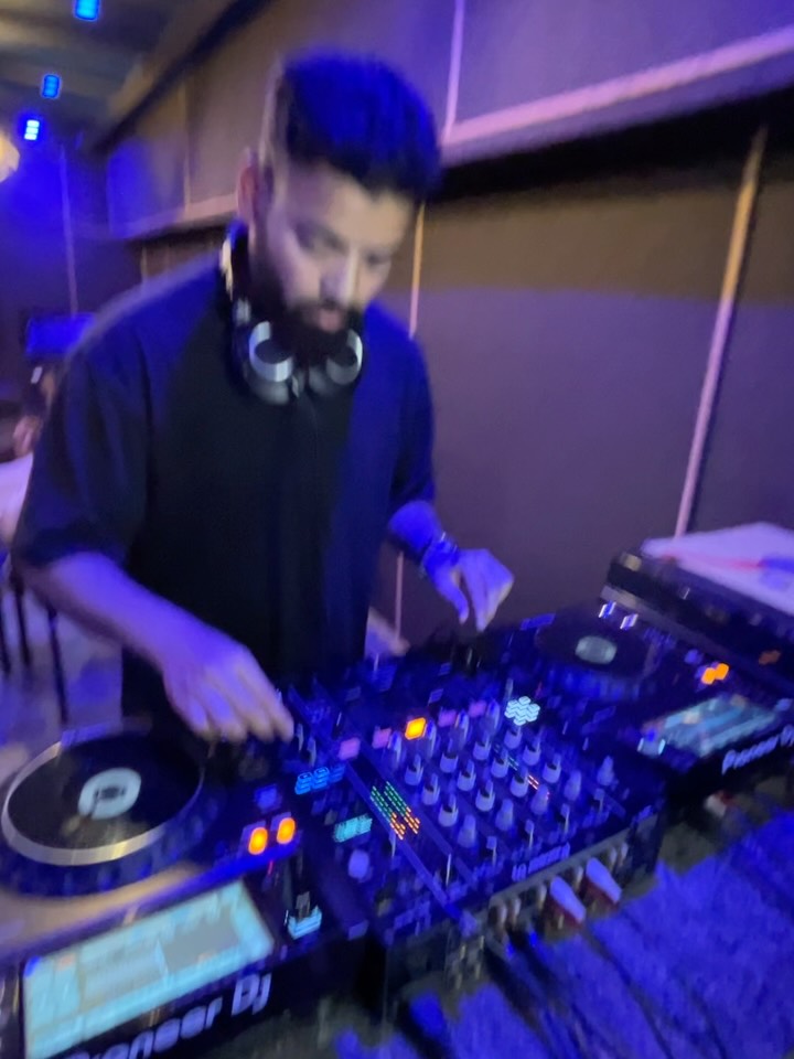 Every artist starts somewhere.
This is where the shift happens.
Inside Rewire Music Academy, it’s not about learning buttons.
It’s about understanding energy, control, and presence behind the decks.
From hesitation to flow.
From curiosity to command.
These are not students.
These are artists in the making.
Based in Gurugram, working with artists across Delhi NCR and beyond.
If you’ve been thinking about stepping in, this is your sign.