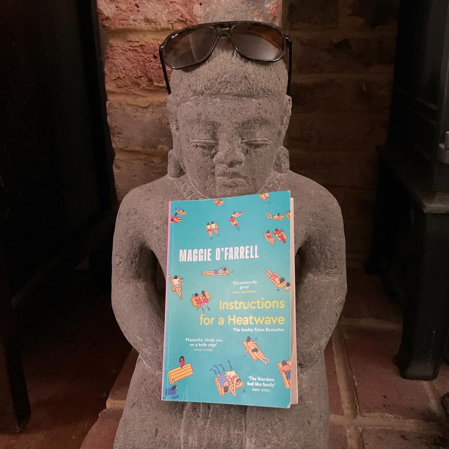 Instructions For A Heatwave by Maggie O’ Farrell.
In the 1976 heatwave in Britain, Robert suddenly disappears from his home leaving his wife and children hot, bothered and very confused.
As the family tries to figure out where he has gone, secrets emerge, tempers are frayed and resentment boils over.
Such an engaging and beautifully observed study of a family at their worst, but ultimately finding their way back together for a common goal.
The writing conveys the seething tensions resulting from years of repressing anger, hiding the truth and what it looks like when adult children regress under a parental eye.
Loved it.
#maggieofarrell #bookrecs📚 #bookwormlife #readingcommunityofinstagram #readers