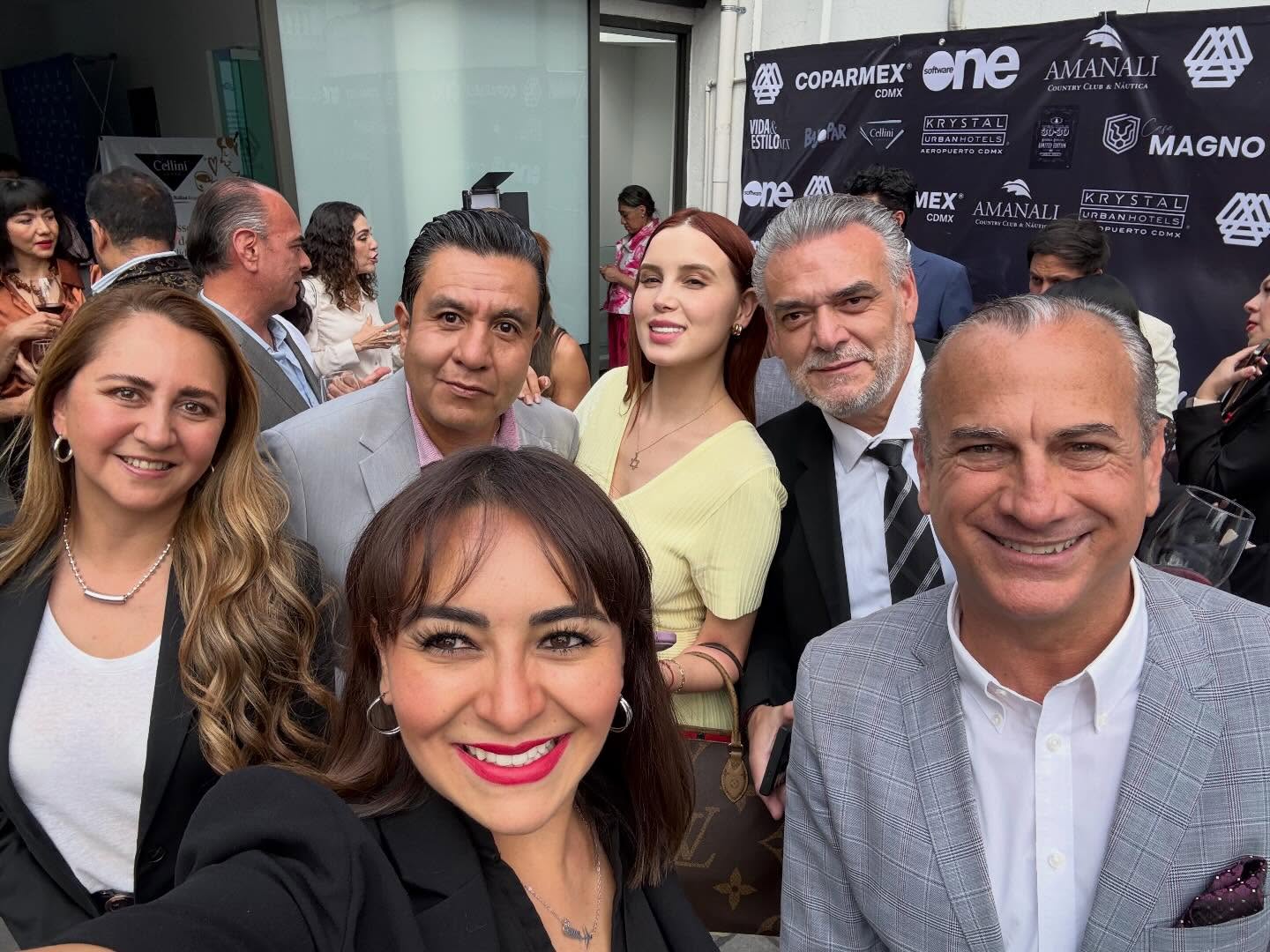 Sin duda, si quieres hacer crecer tu negocio debes de asistir a networkings y expandir tu red de contactos
Gracias amigo @patriciocabezut por la invitación!