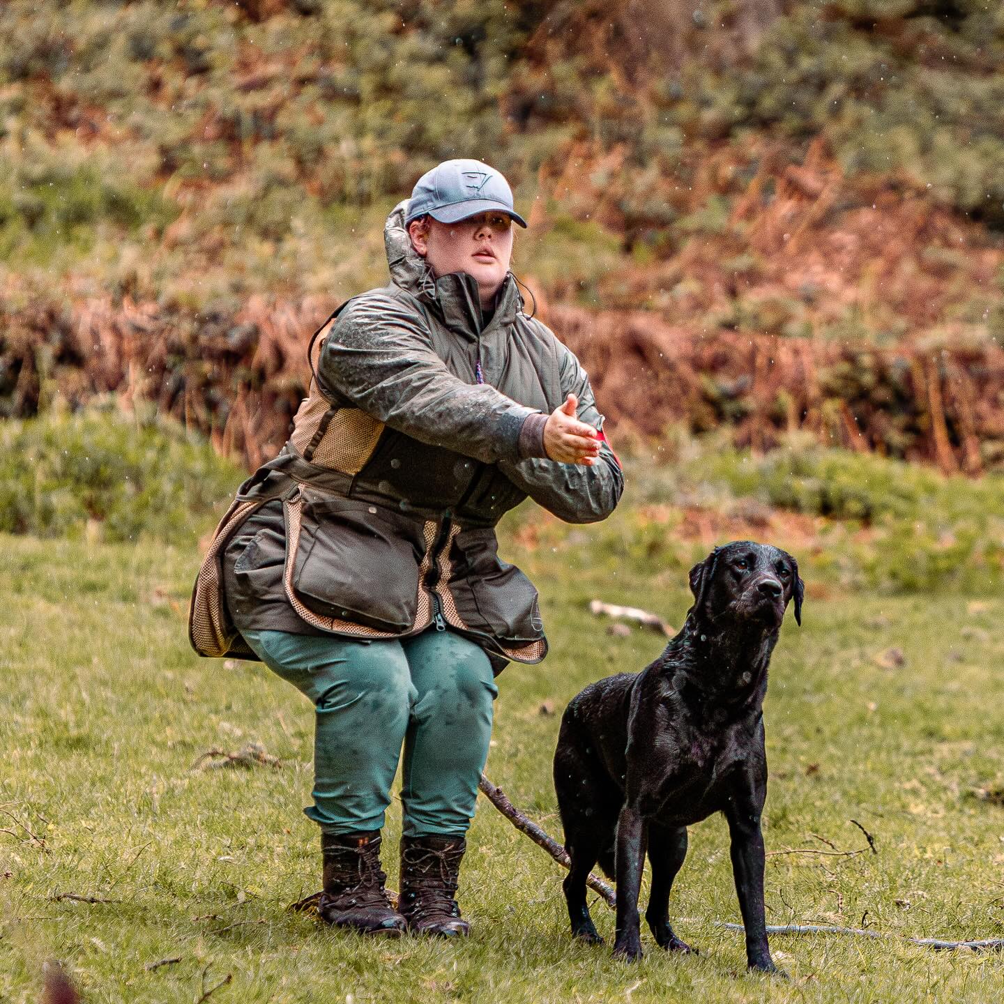 Poppy & Jock – Novice Test 🐾🔥
A really rewarding day for Poppy and Jock at the novice test on Saturday!
Handling has come on massively and it’s great to see him starting to take direction with real confidence. Some recent training has really helped things click into place, and it showed in parts of their work on the day.
There were some cracking moments where everything came together — exactly what they’ve been building towards.
What was especially nice to see was how relaxed Poppy is now. She’s growing in confidence with her decision making, trusting what she sees, and it’s making a real difference to Jock’s work.
The difference from 12 months ago to now is huge and she was so thrilled. Some work to do on some areas but we move 💪🏻 well done kid 🙌🏻
📸 @_georgehodgsonphoto 🔥
Brand Ambassador @ruffandtumbledogcoats
Supported by @axels_elixir
#workinglabrador #gundogtraining #novicetest #gundogtrainer #teamwork