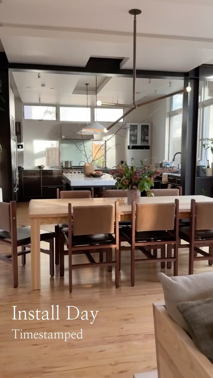 Installation day at our Thornapple project, watching the space come together one detail at a time.
Design by @lorlastudio
#InstallationDay #InteriorDesignProcess #BehindTheScene