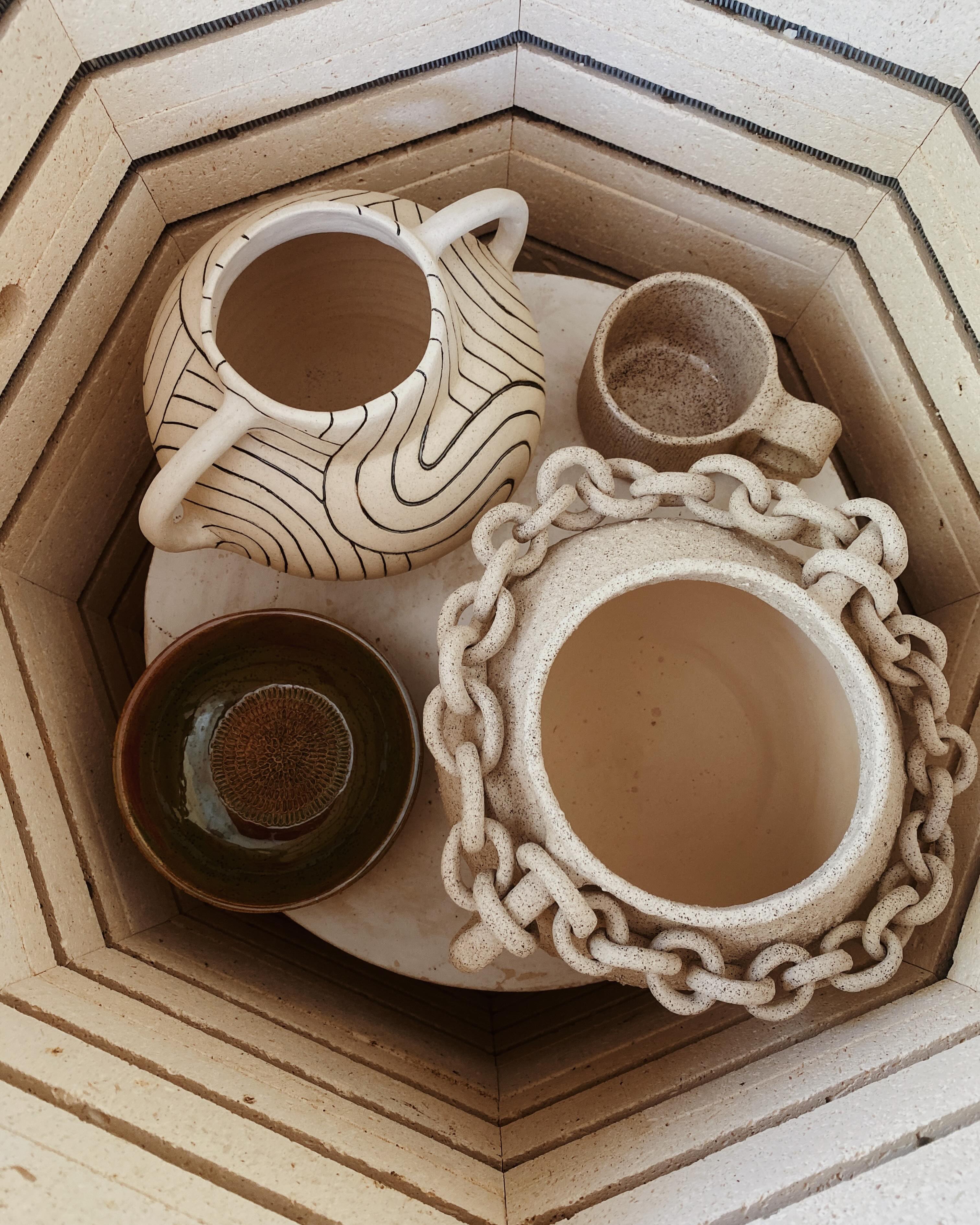 collection loading….
I’ve been exploring with nuclear bodies and and glazes that emulate the colors of natural elements. I love love, love the color any hue of brown y’all🤩
but I’m also trying to venture out of my comfort zone and include small pops of color and I’ve been leaning towards blue and ocean teal.
adding dimension through texture to bring interest and movement w. the links 🔗 also creating without glaze for a more matte finish
stays tuned for collection drop 💻