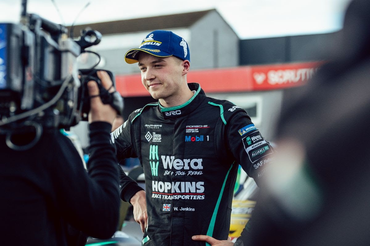 Donington Park delivered everything we wanted and more to start the season! 🏆
To be Porsche Carrera Cup GB championship leader for the first time is a great feeling, but there is plenty of work to do now to try and stay there 👊
📰 My race report is live on my website, link in bio!
#willjenkinsracing #carreracupgb #motorsport #btcc @porscheraces_gb @carwow @allianceraceuk @weratoolsuk @weramotorsport @teamparkerracing @hopkinsracetransporters @asset_alliancegroup @reefertrailercentre @safholland_uk @thegreengroupuk @wstransportation @toolmaniacuk #weraallianceacademy