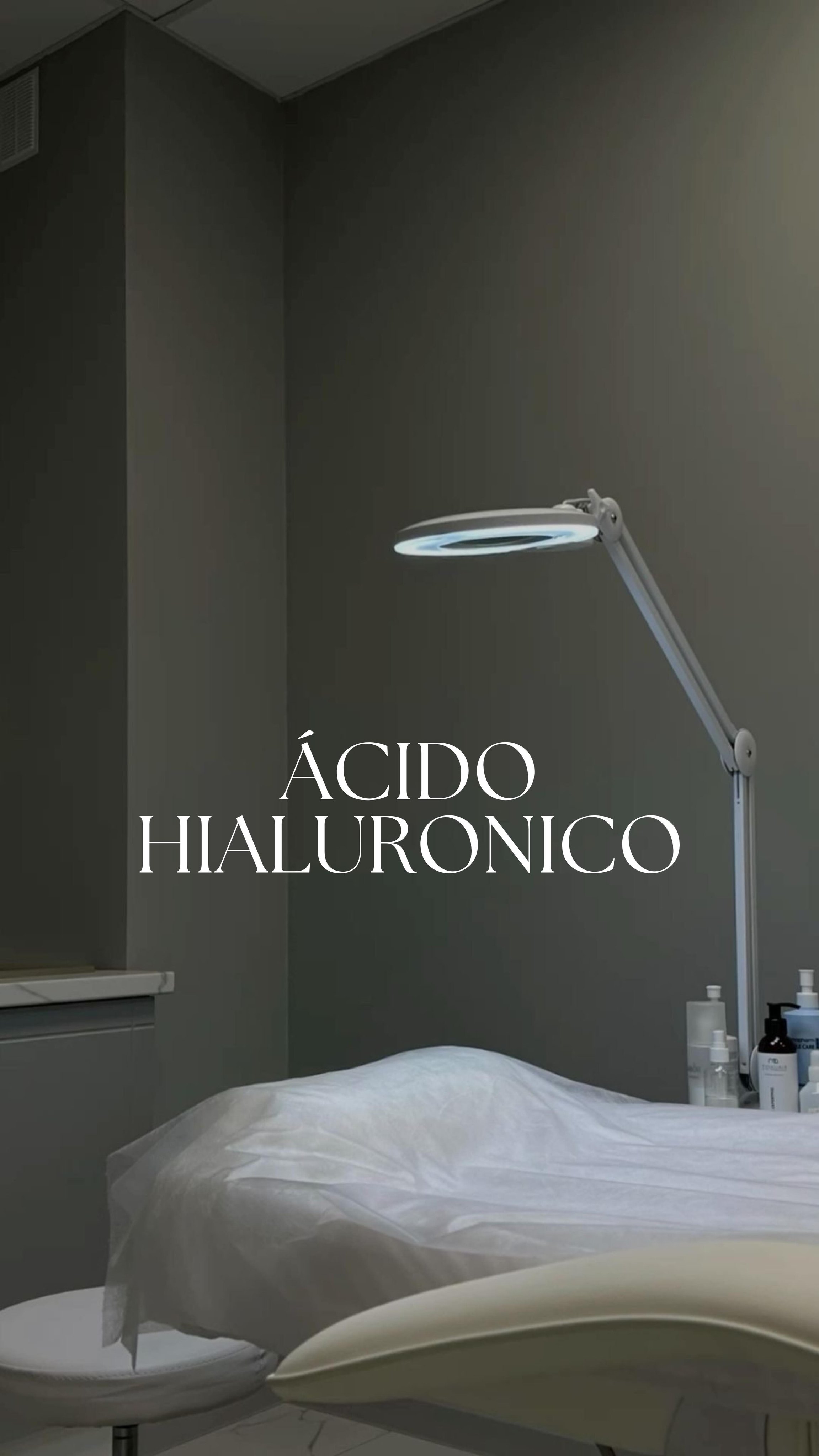 El ácido hialurónico no es solo “relleno”. Existen distintos tipos, con diferentes densidades y comportamientos, y cada uno tiene una indicación específica. No todo es volumen, ni todo se trata de cambiar.
Muchas veces lo utilizamos para hidratar, mejorar la calidad de la piel o reposicionar estructuras, no para transformar el rostro. El objetivo no es “añadir”, sino respetar.
Respetar las proporciones, los ángulos y la identidad de cada cara. Porque un buen tratamiento no se nota. Se percibe.