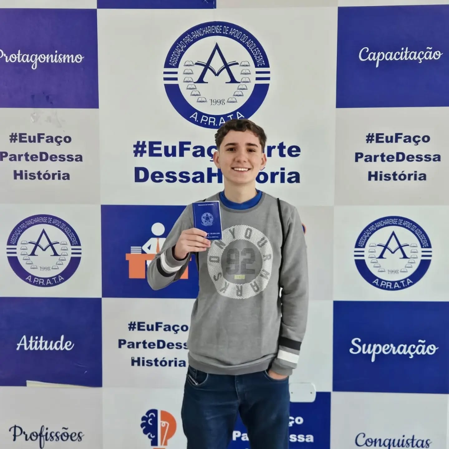 🎉✨ Mais uma conquista para celebrar!
João é o mais novo contratado pelo programa Jovem Aprendiz pela nossa empresa parceira Nogueira Lins! 👏📘
Essa oportunidade representa o começo de uma trajetória cheia de aprendizado, crescimento e novas experiências no mercado de trabalho. 💼🚀
Desejamos muito sucesso nessa nova etapa! Que não faltem motivação, dedicação e grandes conquistas ao longo dessa caminhada profissional. 🌟
Parabéns, João! O futuro começa agora! 👏✨
#JovemAprendiz #PrimeiroEmprego #CarteiraAssinada #SucessoProfissional #MercadoDeTrabalho NovasConquistas