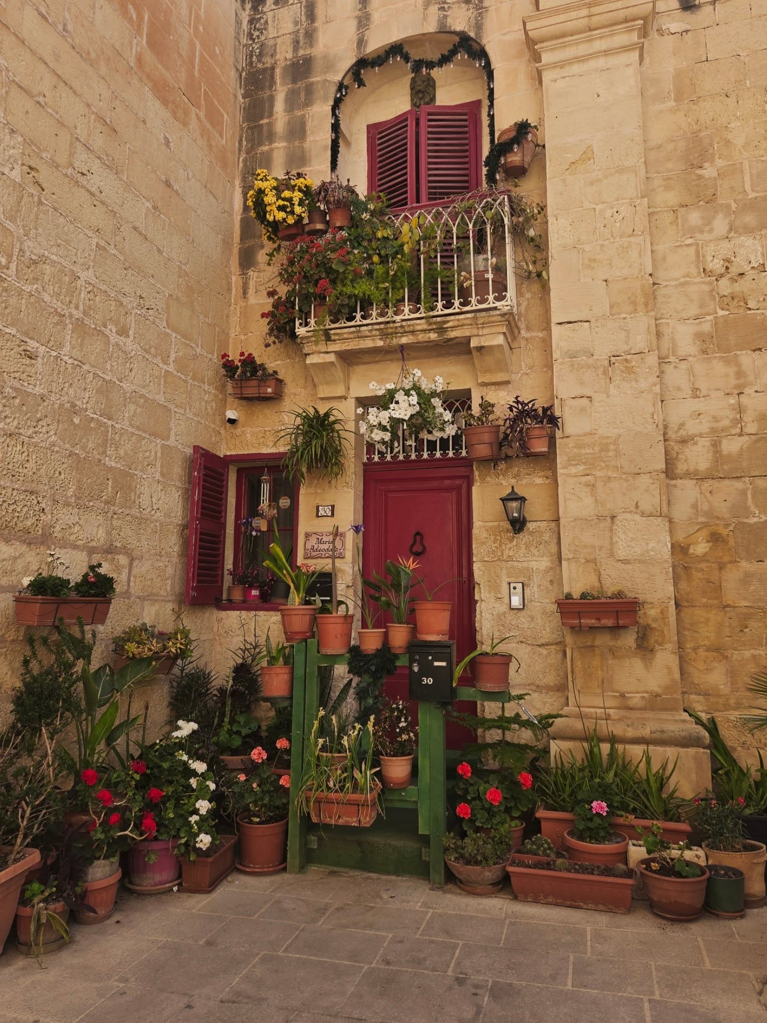 Life lately 🇲🇹🤍