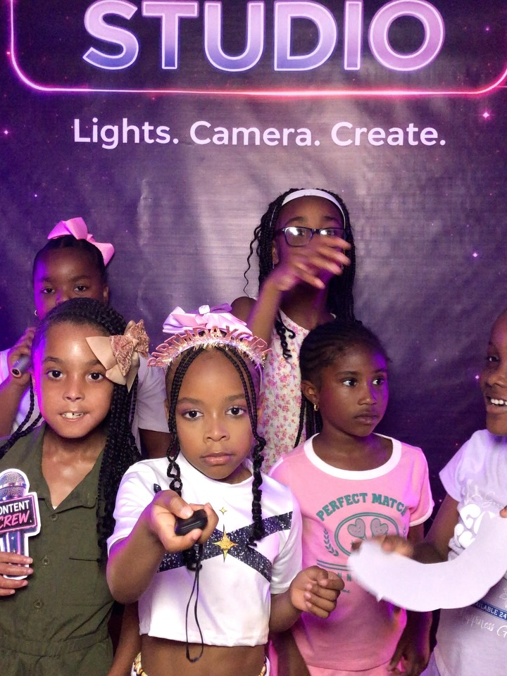 She said 6 was cute… but 7 is a whole era. ✨
For Ava’s birthday celebration, we designed a fully immersive experience featuring a Content Studio photo zone, signature mocktail bar, custom signage moments, and a styled Favor Drop station that brought her vision to life from entrance to exit.
Every detail invited guests to step inside the celebration — not just attend it. Swipe to see the POV!
Welcome to Ava’s 7 Era. 🎤💫
Creative Team:
Event Styling: @ImagineThatEventDesigns
Balloon Design: @louandleeeventsanddesigns
Cake Artist: @cakeladymo
Treat Maker: @treat.slayer
Graphic Printing: @decoprint.services
Custom Favors: @craftingwithmeek
DJ: @DJBabyDrea
Mascot Performers: @partytimecharactersatl
Car Track Vendor: @joyridekidscar
#AtlantaEventPlanner
#KidsPartyDesigner
#LuxuryKidsEvents
#BirthdayExperience
#EventDesignMatters