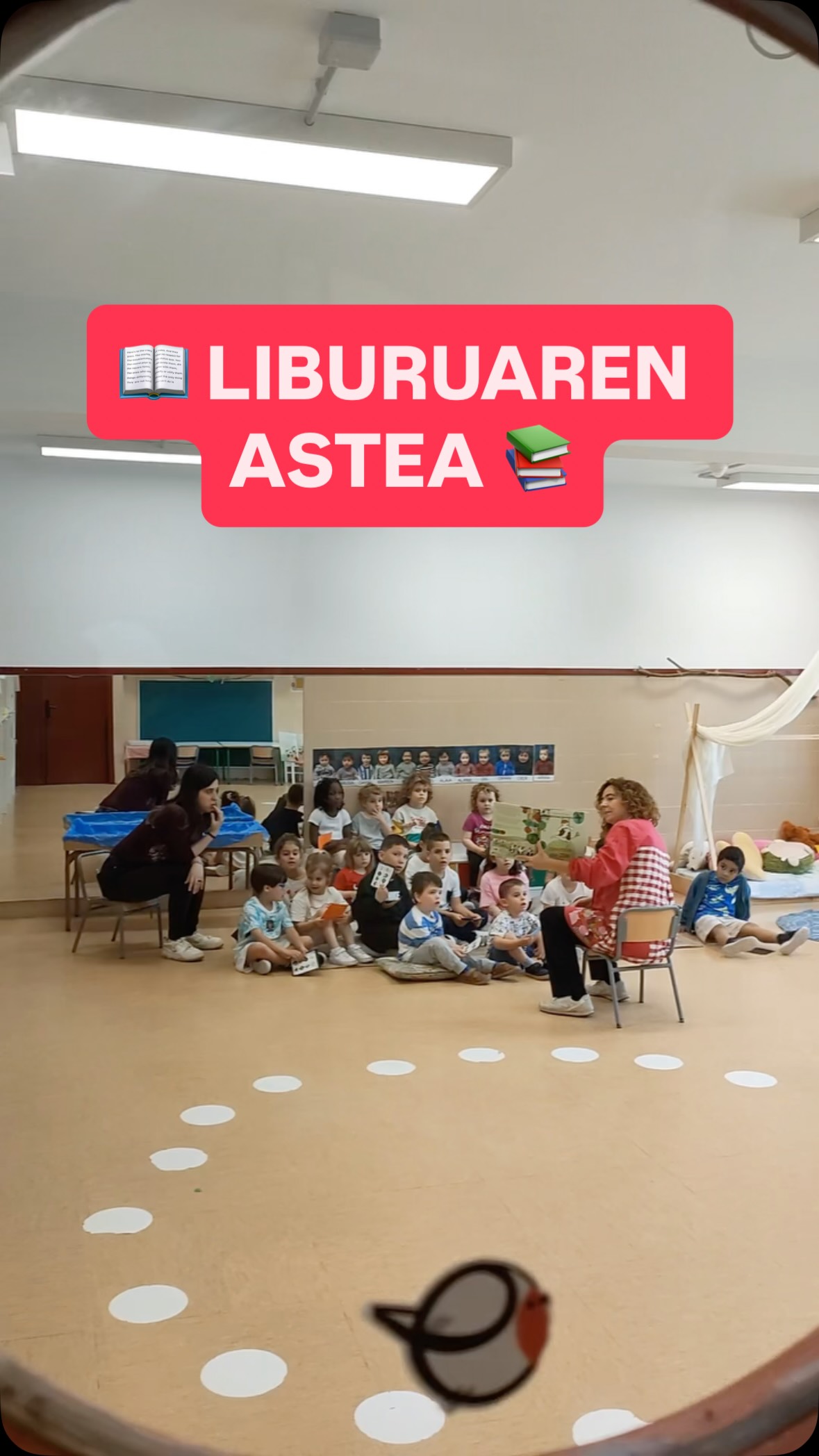 📚👓📖📚👓📖Aurten ere liburuaren eguna ospatuko dugu ikastolan. Haur Hezkuntzakoek aste osoan egunero ipuin bat entzuteko aukera izango dute hautatzen duten gelan. Ipuin zaletasuna lantzeko aukera ezin hobea! 📚📚📖📖
Amets egin dezagun ipuinei esker!!