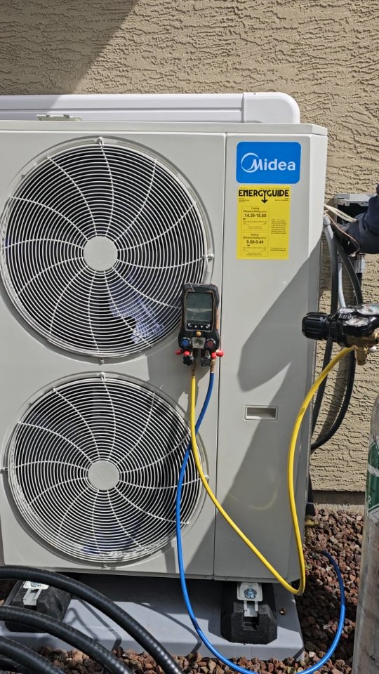 Another 4-ton Midea system officially in the books! Ready to provide reliable, high-efficiency comfort for years to come. Whether it’s a heat pump upgrade or a brand-new install, we ensure every unit is sized and commissioned to perform at its peak. 🏠❄️🔥
#midea #hvac #heatingandairconditioning ##heatpump