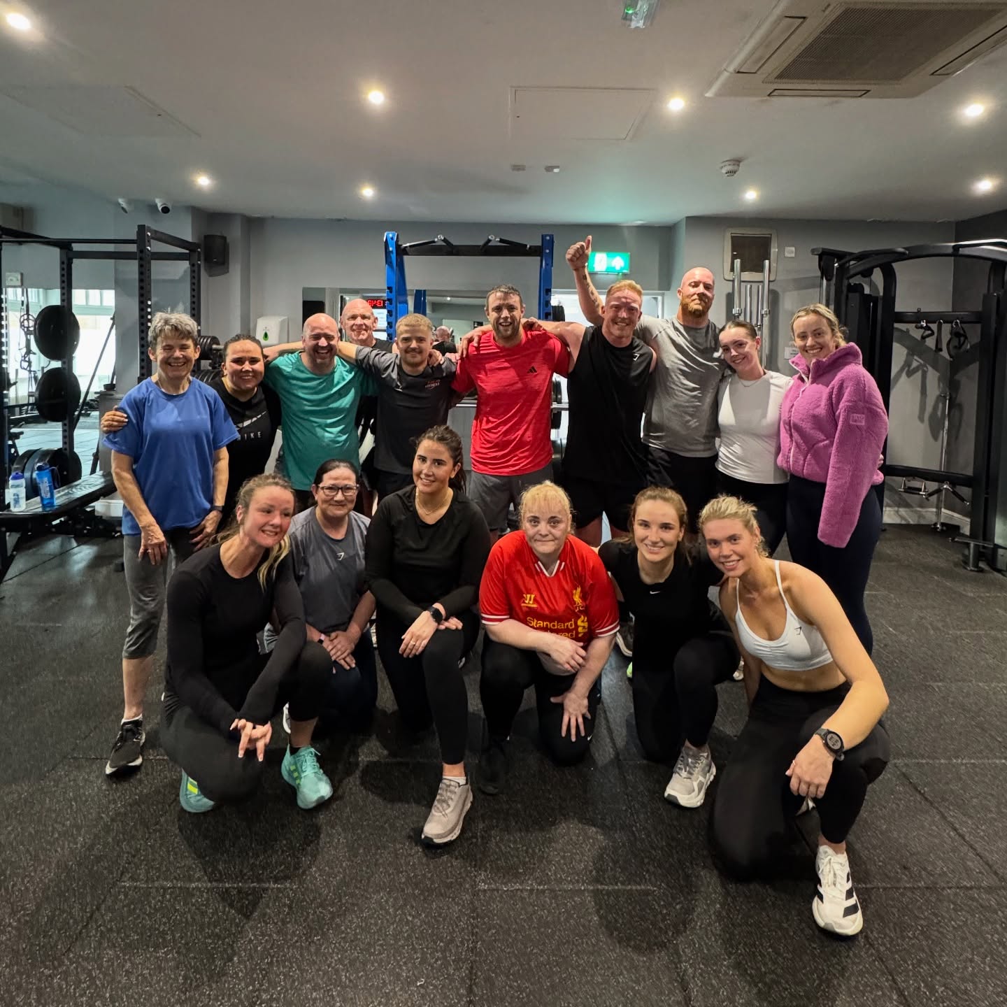 These guys smashed it this morning 🔥
Everyone putting in the work, strong finish to the week 👊🏼
If you’re looking for structure and a push in the right direction, this is exactly what these sessions are about.
No matter if you’re brand new to training or already have some experience, our Group PT sessions are inclusive , built for all levels and will help you achieve your goals!
We’ve got some new early morning groups starting soon.
A few spots opening up.
Drop us a DM if you fancy getting involved.
Team 180