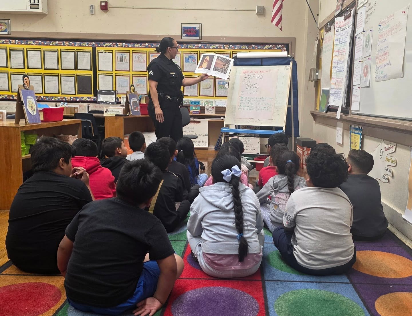 Officer Plata joined students at Murchison Elementary School for storytime. The students were great listeners and the officers enjoyed the opportunity to connect with the kids ๐