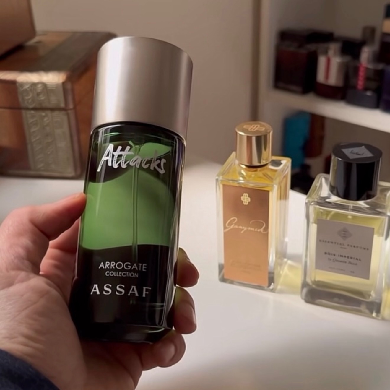 🔥 عطر أتاك من عساف
قوة، فخامة، وثبات يخليك حاضر طول اليوم 💚
اختيارك المثالي للتميز 👌
✉️ علق يصلك السعر على الخاص