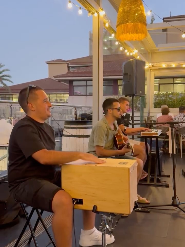 Join us for @wavesgibraltar LIVE on the Rooftop🎶🌊
📆Thursday 30th April
🕣 8:30pm
📍My Wines Rooftop Terrace
When @wavesgibraltar are on our rooftop terrace, you know it’s gonna be a good night! 🎶🌊
📍My Wines, Gibraltar
11 & 12 Chatham Counterguard
📞Call: 20069463
📲WhatsApp: 58148000
💌Email: info@mywinesgibraltar.com
#mywinesgib #gibraltar #local #gibraltar