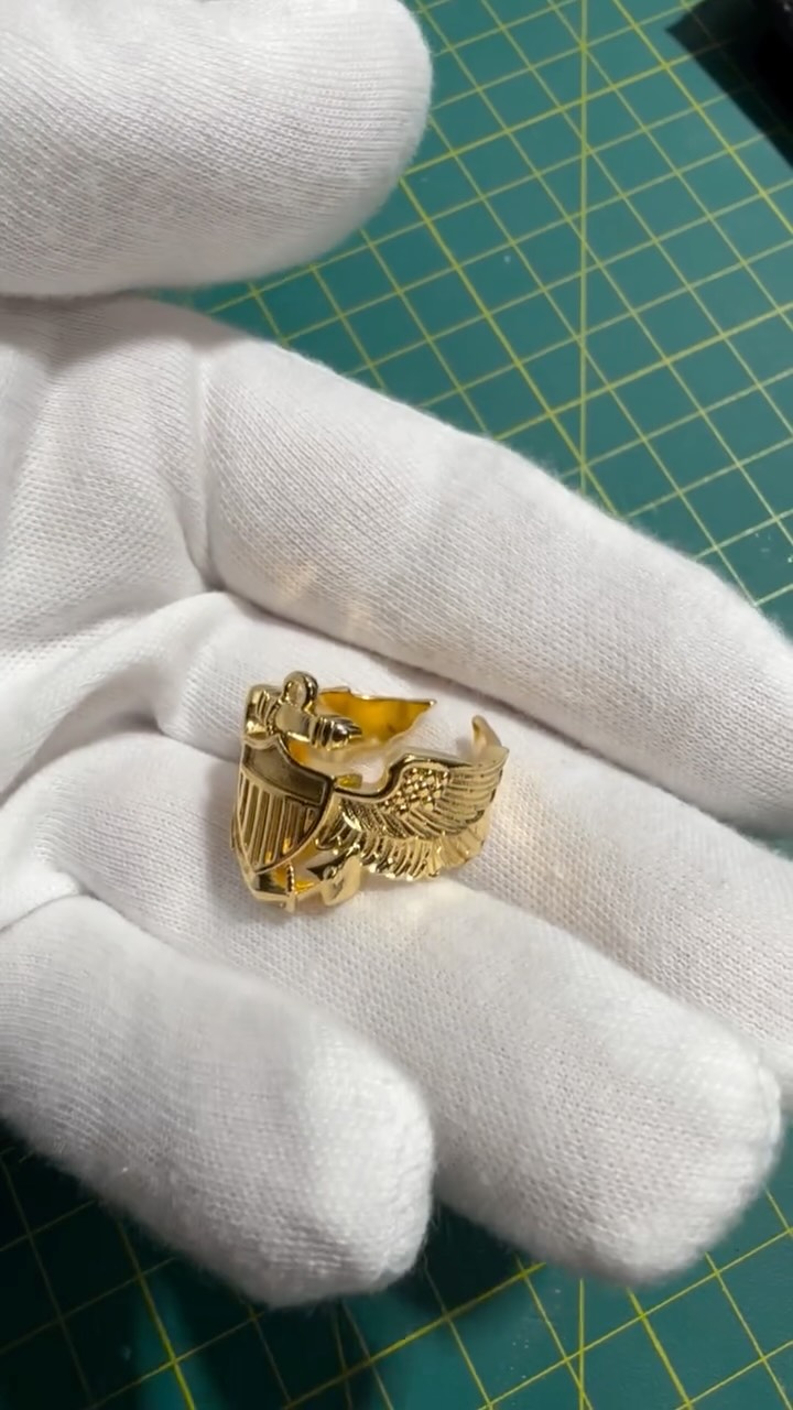 This was a tricky one. #instamood #trendingnow #jewelry #goldenedge #ring