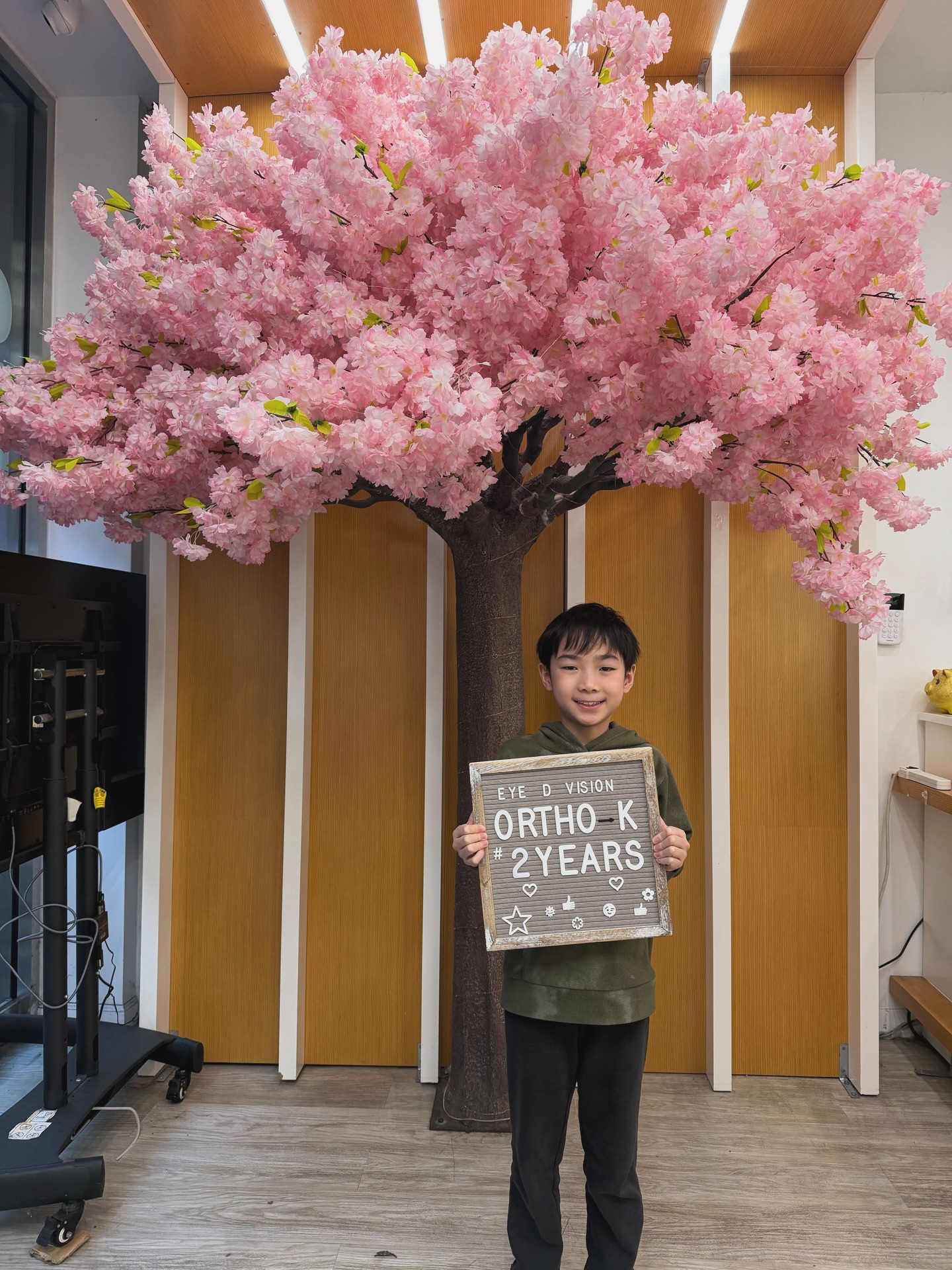 Seeing clearly, growing confidently 💫
2 years of Ortho-K and still going strong!
#eyedvision #myopiacontrol #orthoknyc #orthok