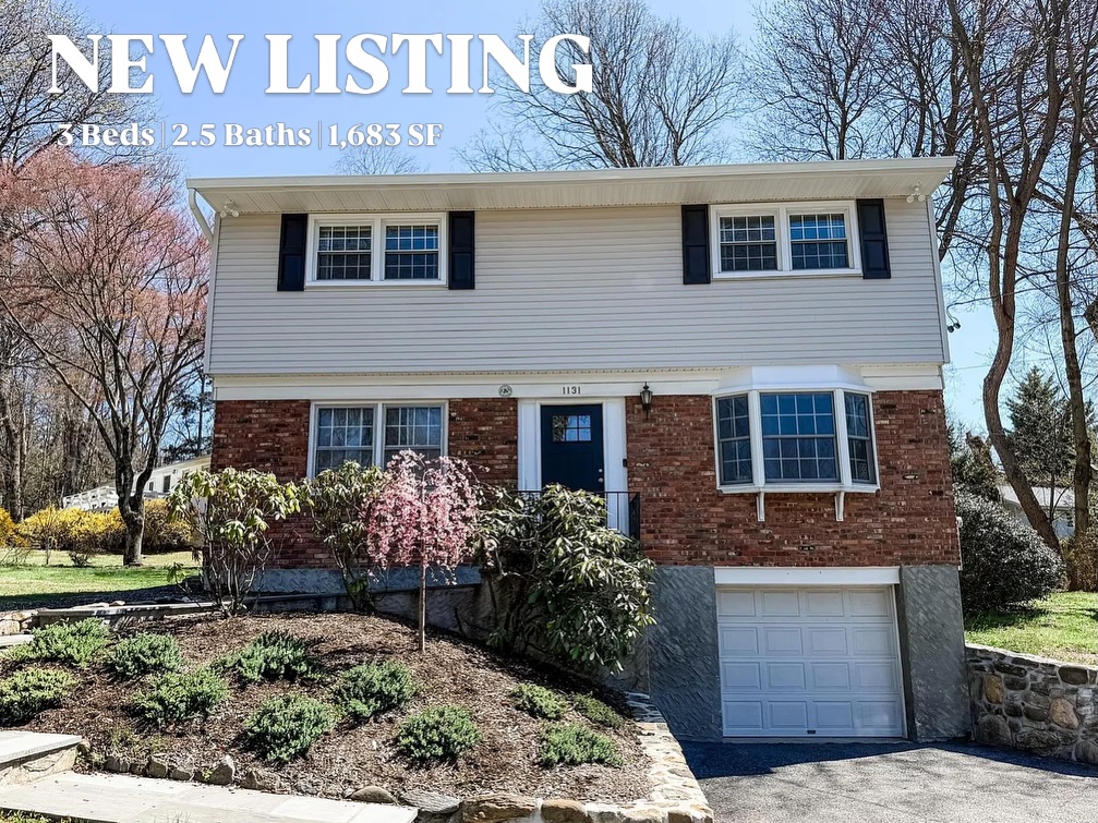 🏡Just Listed in White Plains 📍
Welcome to this beautifully renovated 3-bedroom, 2.5-bath Colonial in the highly sought-after Ardsley School District. Perched atop a hill, this home is filled with natural light and offers the perfect blend of modern updates and timeless charm. 
The stunning kitchen features quartz countertops, custom cabinetry, and stainless steel appliances—ideal for both everyday living and entertaining. Hardwood floors, a sun-filled living room, and a spacious primary suite with a fully renovated bath make this home truly move-in ready. 
Step outside to your private patio, perfect for hosting, plus enjoy brand new landscaping, retaining walls, and a beautifully designed front walkway that elevate the curb appeal. 
Offered at $849,999
3 Beds | 2.5 Baths | 1,683 Sq Ft
📩 DM me for more details or to schedule a private showing!
#WestchesterRealEstate #WhitePlainsNY #ArdsleySchools #JustListed #HouseHunting MoveInReady NYRealEstate ListingAgent DreamHome HomeGoals RealEstateLife
