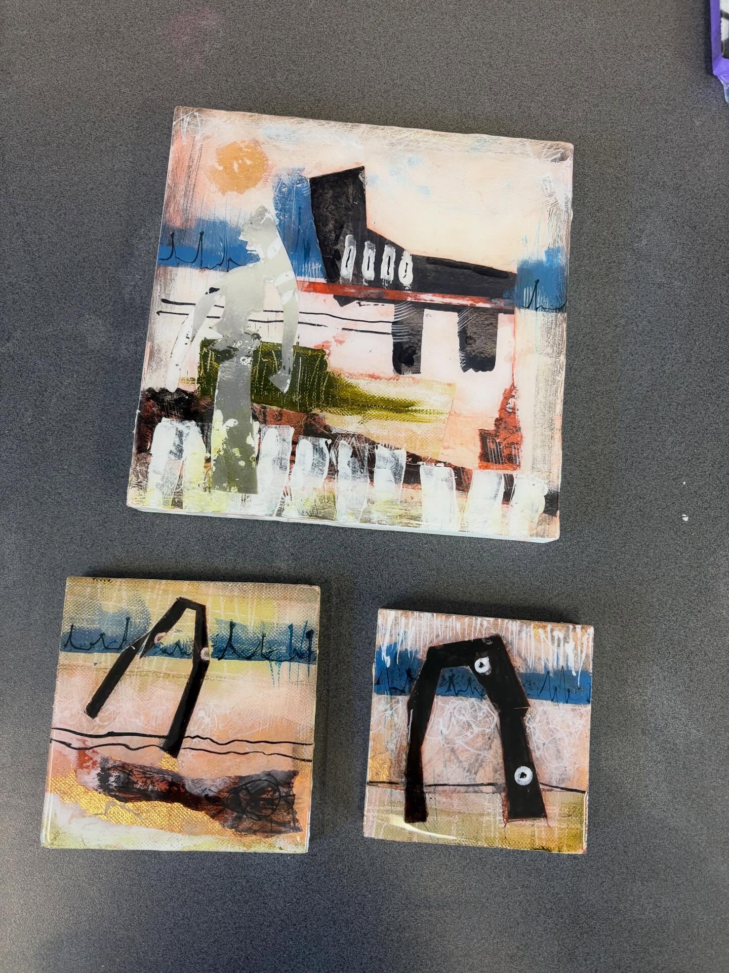 And just like that! It’s a wrap! Love, love, loved it! #wanakaautumnartschool you were awesome! Amazing folk! Loved my class so much, felt so incredibly proud to be a part of their art journey! And invited back next year! Now home to start my new job! Look out fi some new workshops to be loaded very soon on my website!
#littleredcabooseartgallery #orepuki mixed media #artworkshop #localart